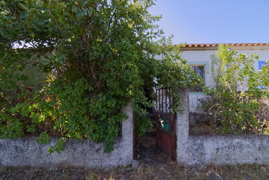 Property photo 2 of 24