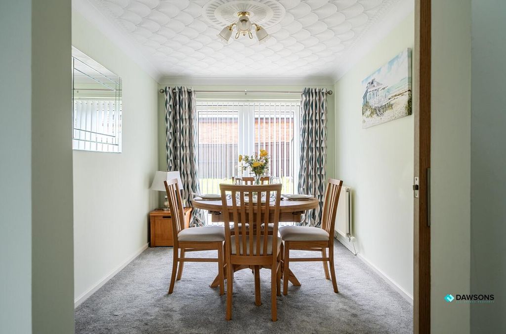 Property photo 3 of 26