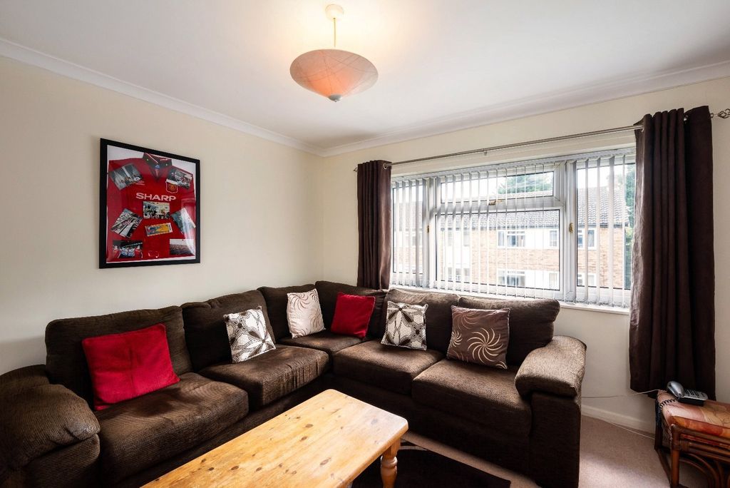 Property photo 3 of 9 Picture 3