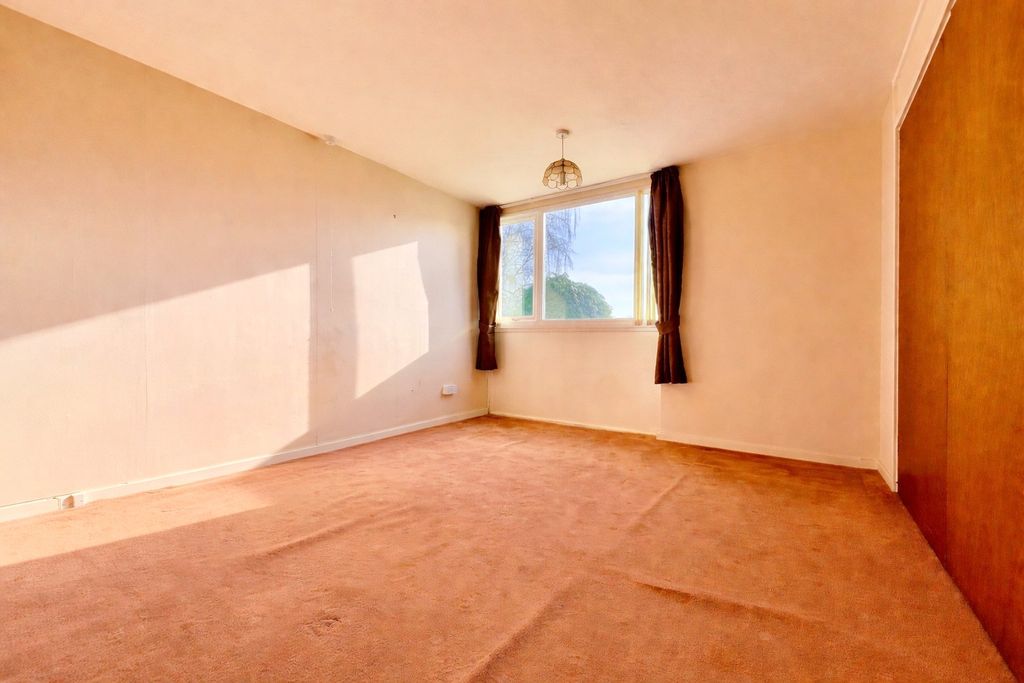 Property photo 3 of 15 Picture No. 08