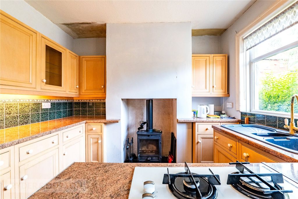 Property photo 3 of 26 Kitchen Diner