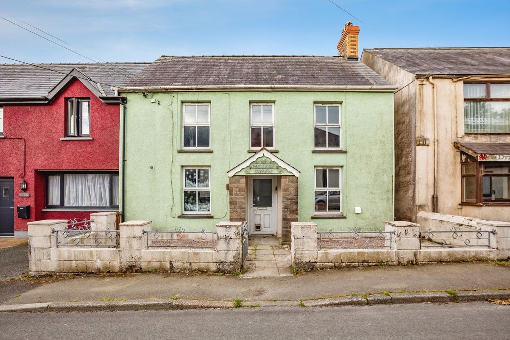 Property photo 1 of 17 Pbox-Img.Jpg