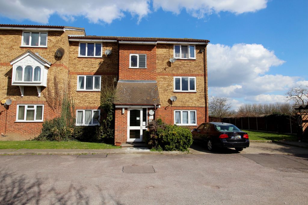 Property photo 1 of 6