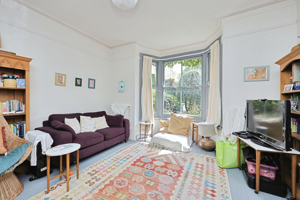 Property photo 3 of 33