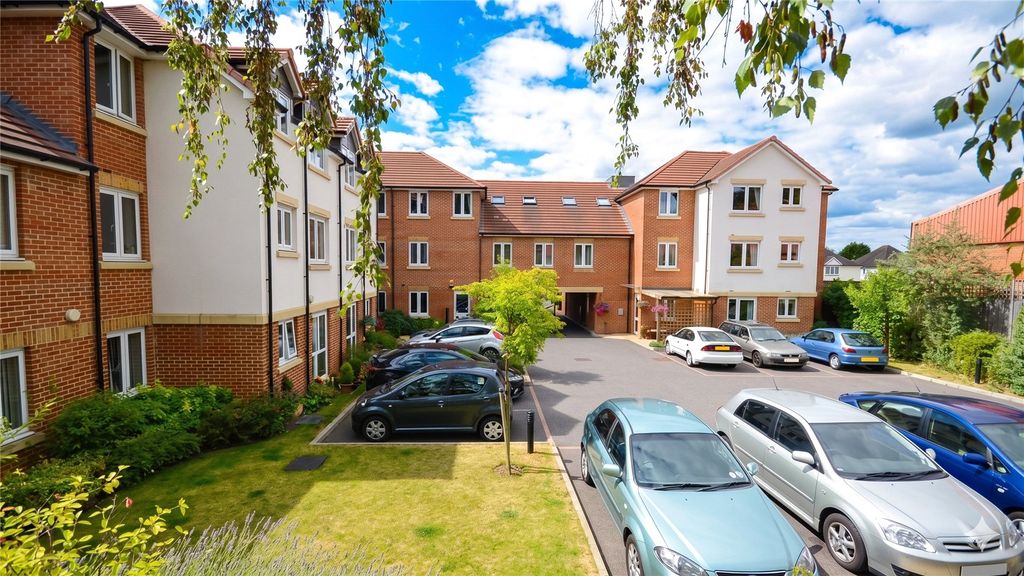 Property photo 1 of 11 Picture No. 18
