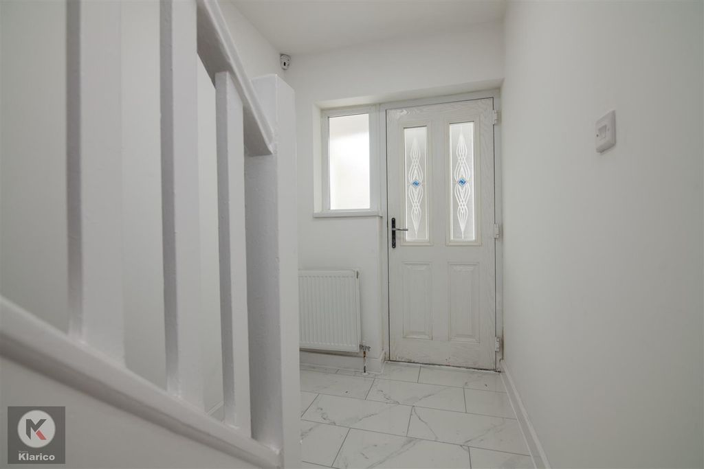 Property photo 2 of 16 Cubleyrd-16.Jpg