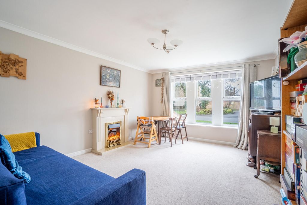 Property photo 2 of 9 Living Room