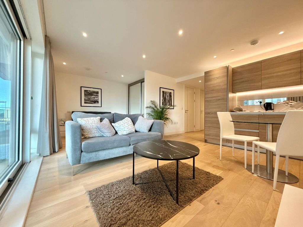 Property photo 3 of 10 Gallery