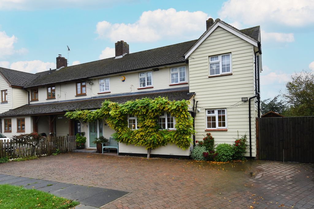 Property photo 1 of 28 Front