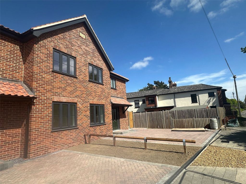 Property photo 1 of 16 Picture No. 02