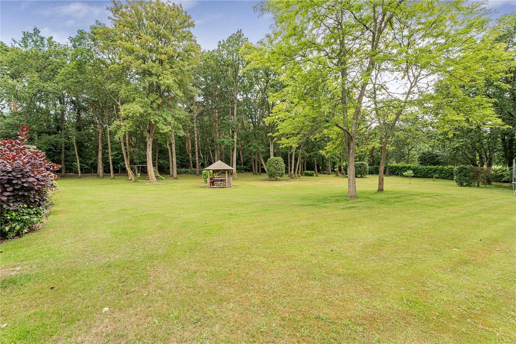 Property photo 3 of 41 Picture No. 31