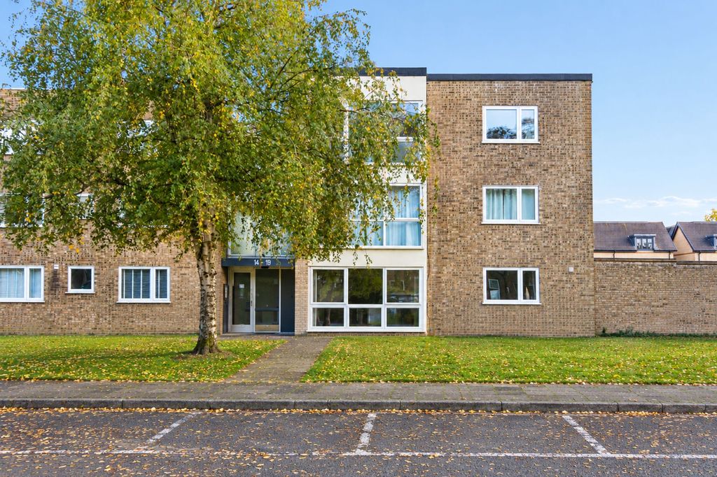 Property photo 1 of 19