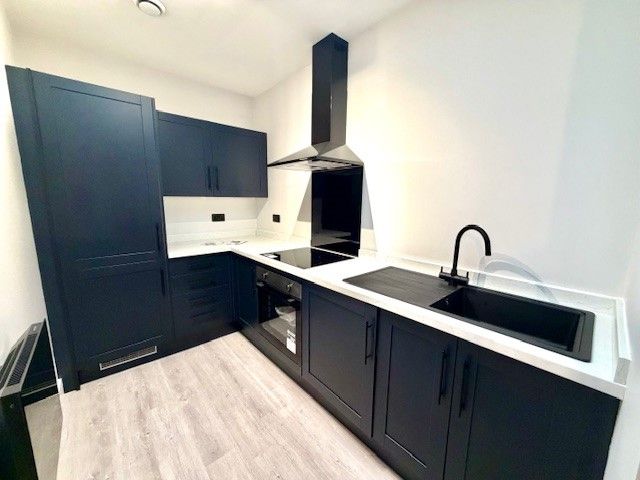 Property photo 1 of 4 Balcony