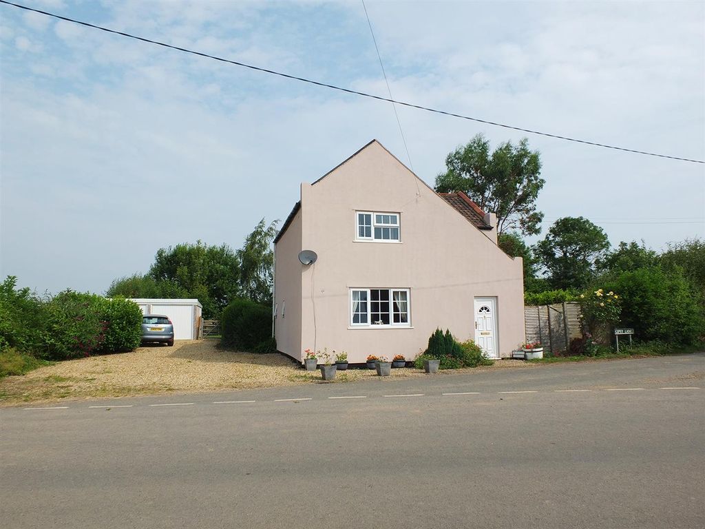 Property photo 1 of 21 Front