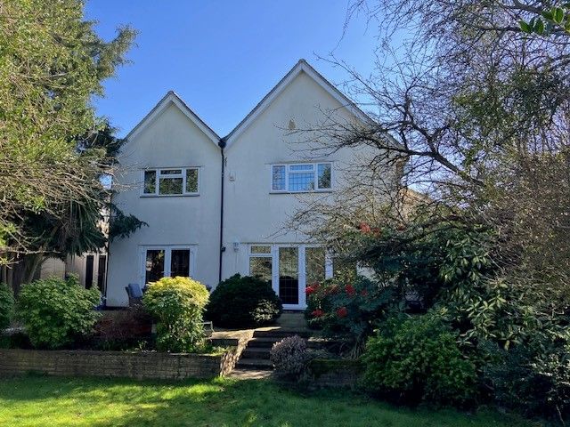 Property photo 2 of 18