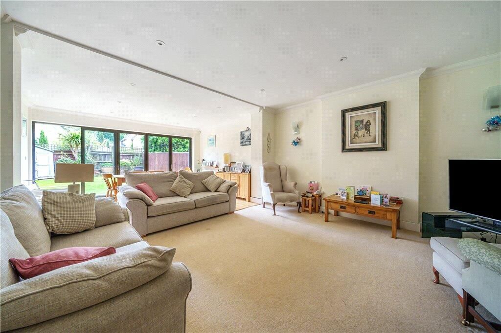 Property photo 3 of 14