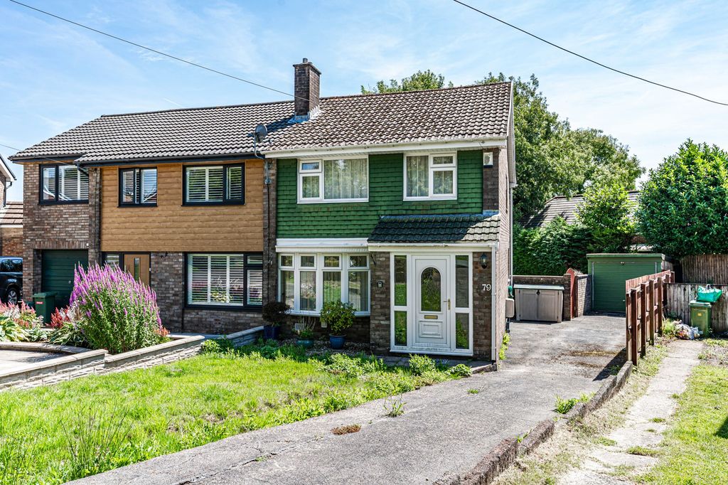Property photo 1 of 30