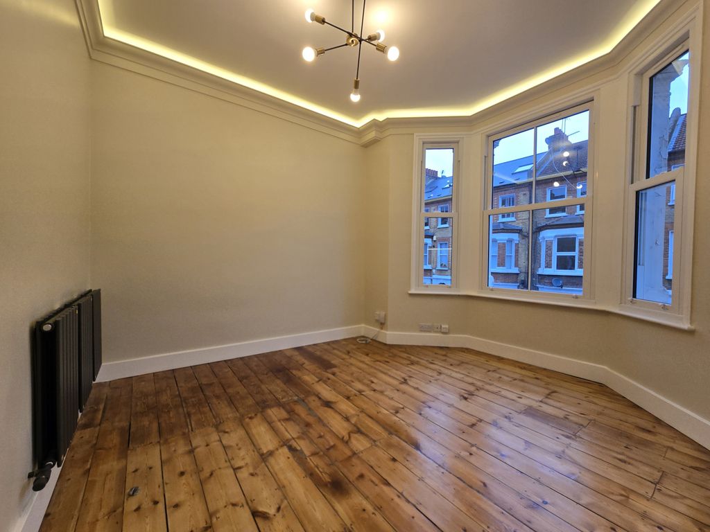 Property photo 2 of 11 Gallery