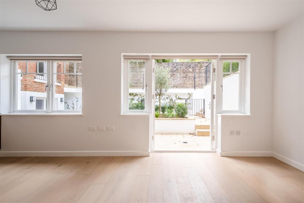 Property photo 3 of 12 3