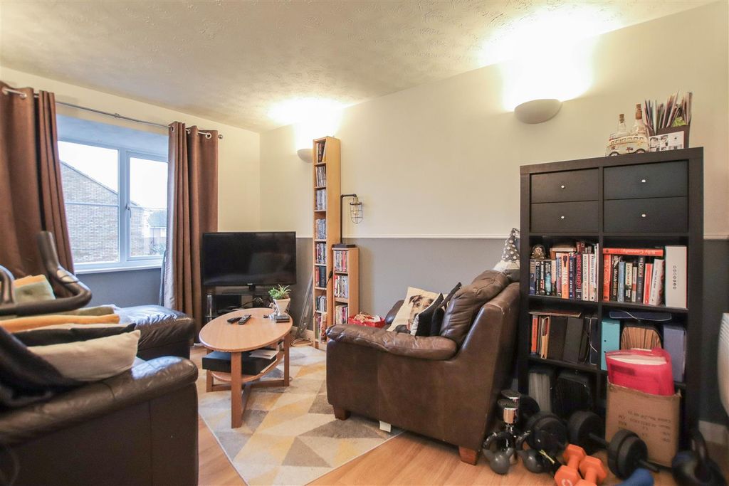 Property photo 2 of 10 Img_8979.Jpg