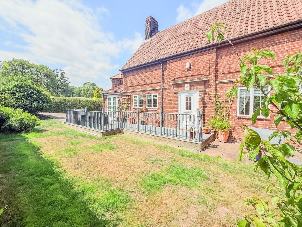 Additional image 4 of 3 bed semi-detached house for saleAxwell Park Road, Blaydon-On-Tyne NE21