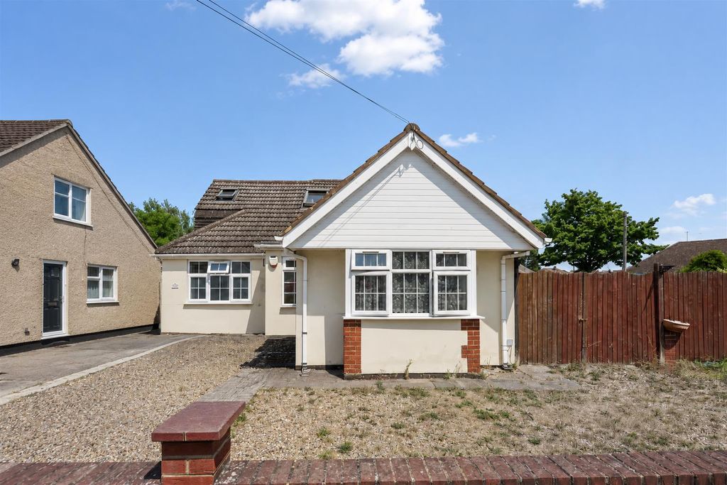 Property photo 1 of 11