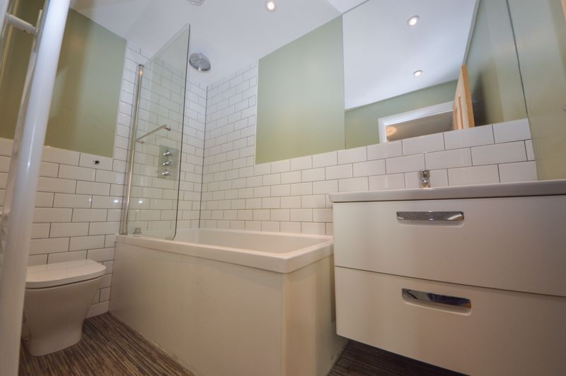 Property photo 3 of 10 Photo 15