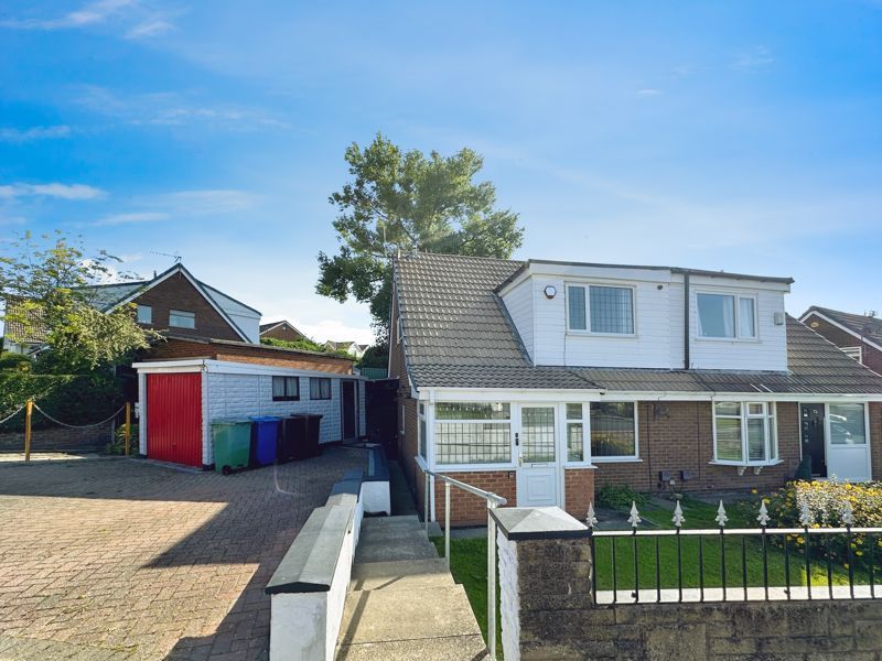 Property photo 1 of 16 External