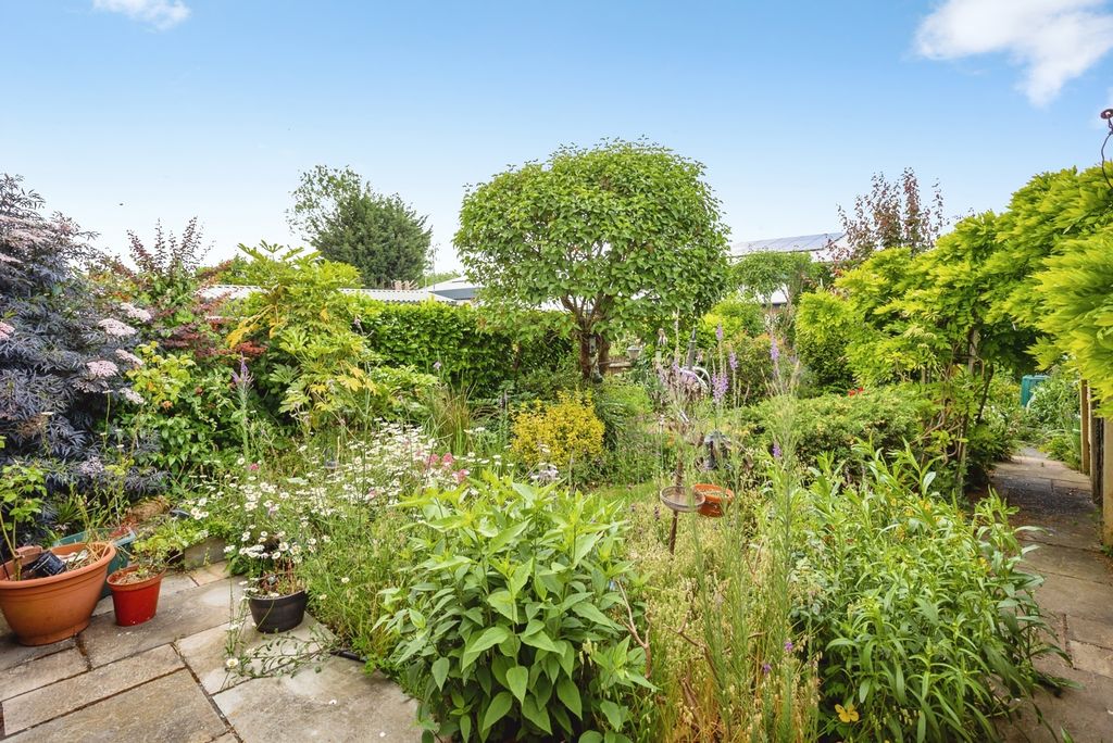 Property photo 3 of 19 Pbox-Img.Jpg