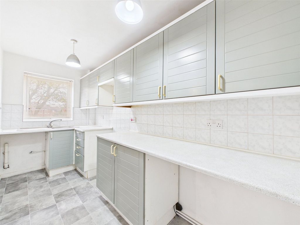 Property photo 3 of 15 Picture No. 21