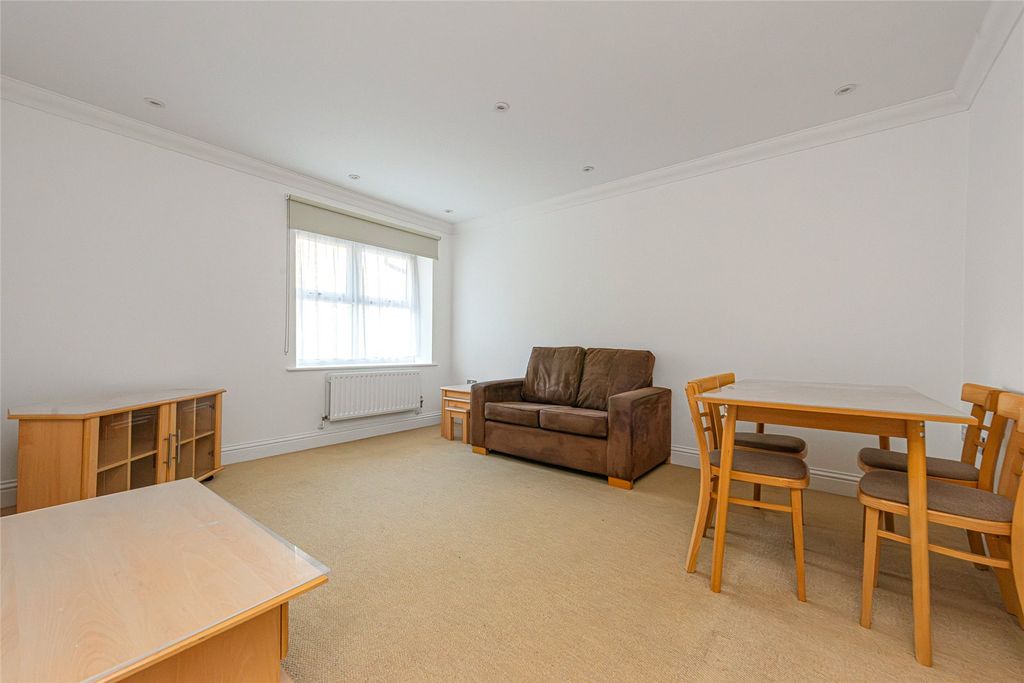 Property photo 1 of 9 Picture No. 02