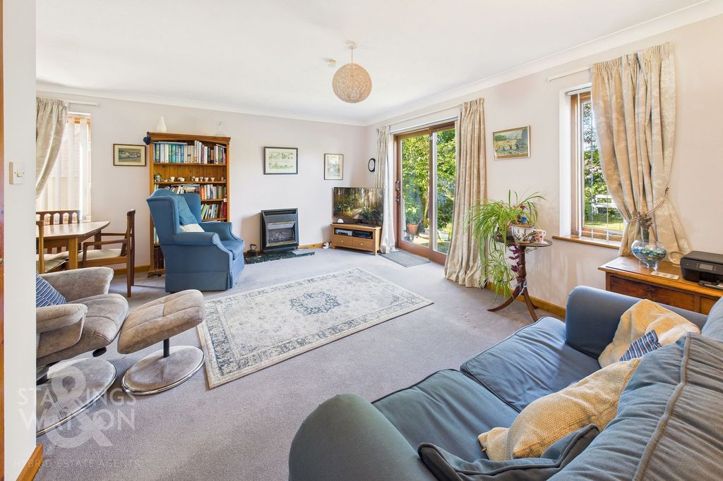 Property photo 3 of 19