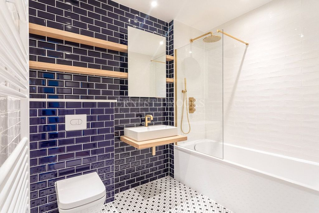 Property photo 2 of 7 Picture No. 02