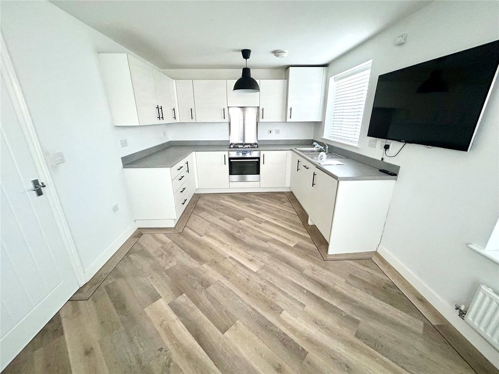 Property photo 3 of 11 Picture No. 05