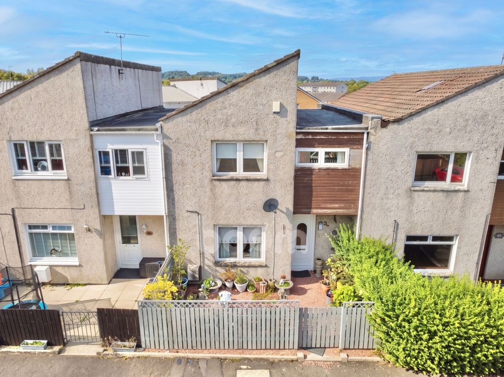 Property photo 1 of 20 Ness Avenue, Johnstone Three Bedroom Terraced Home