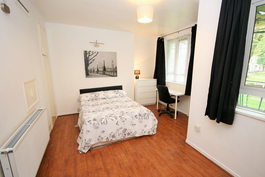 Property photo 2 of 5 Gallery