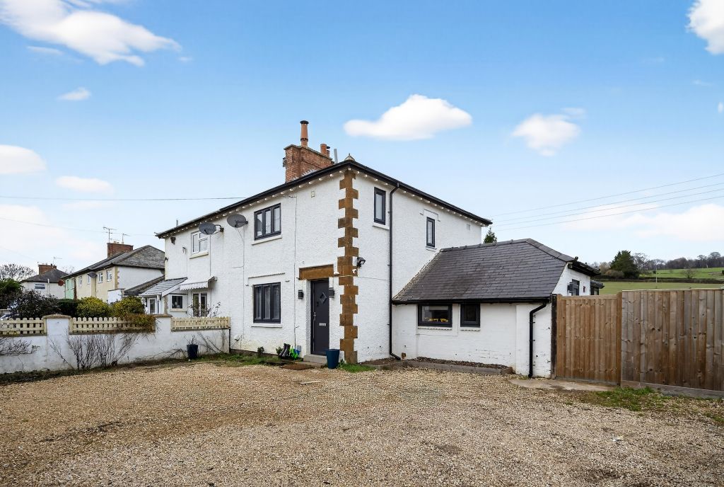 Property photo 2 of 14 Front View