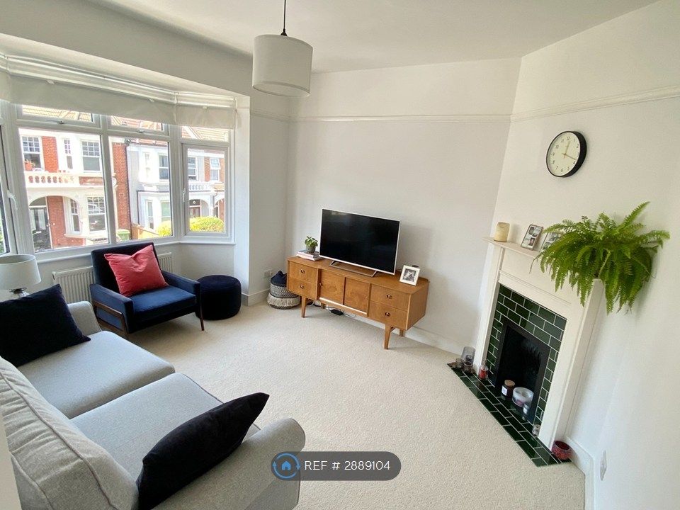 Property photo 2 of 9 Living Room