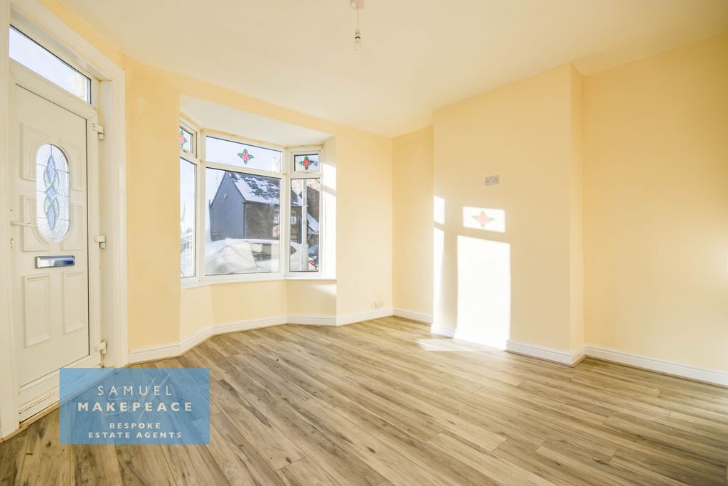 Property photo 2 of 16 Gallery