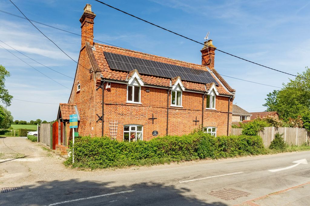 Property photo 1 of 24