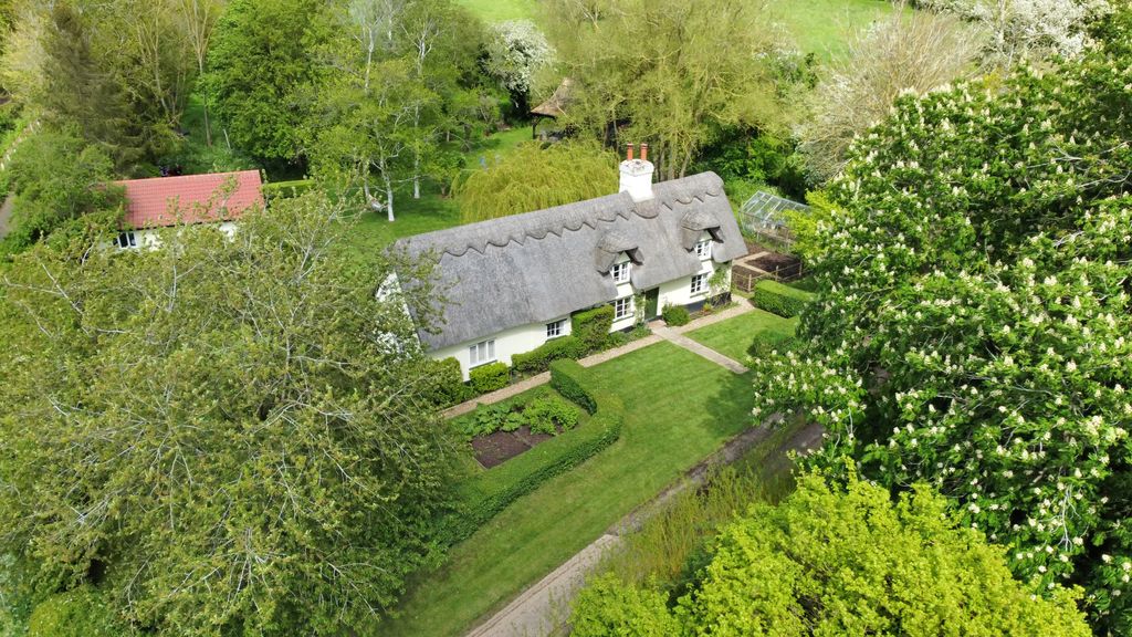Property photo 2 of 32 Dji0461