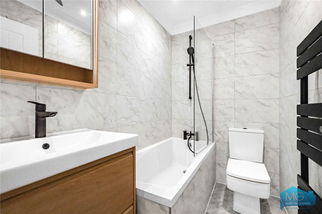 Property photo 3 of 21 Picture No. 52