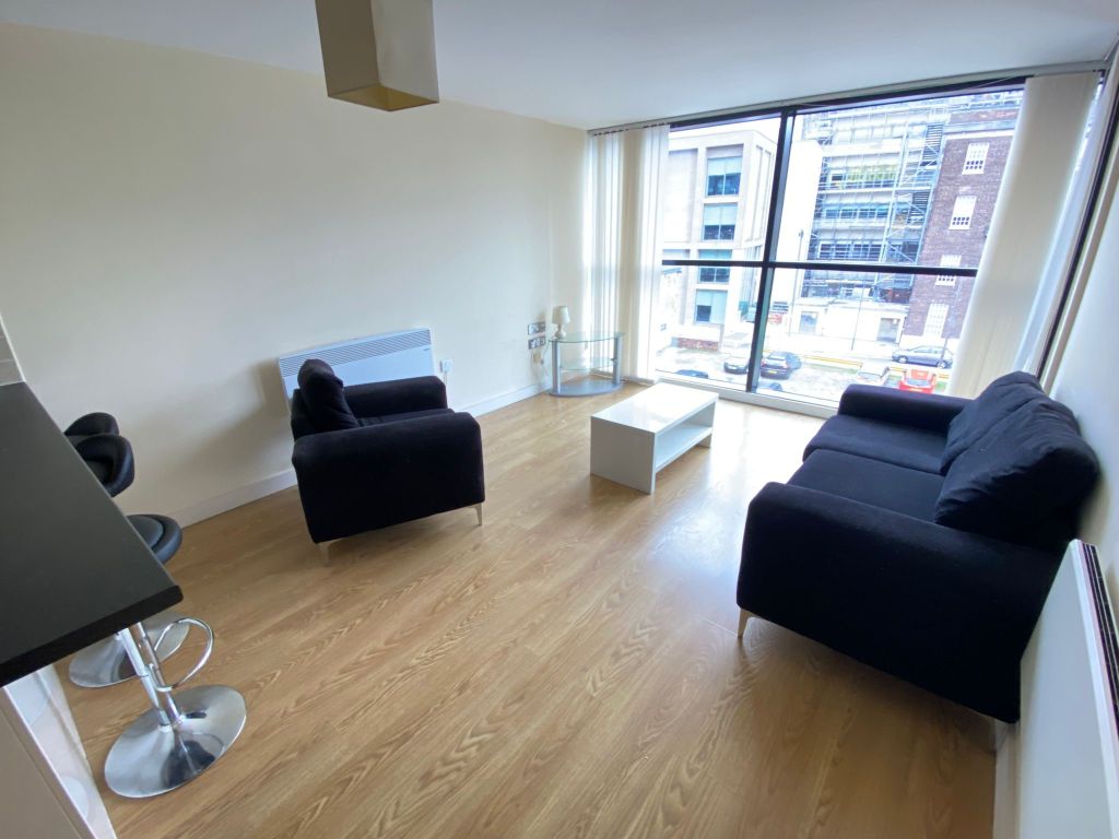 Property photo 2 of 8