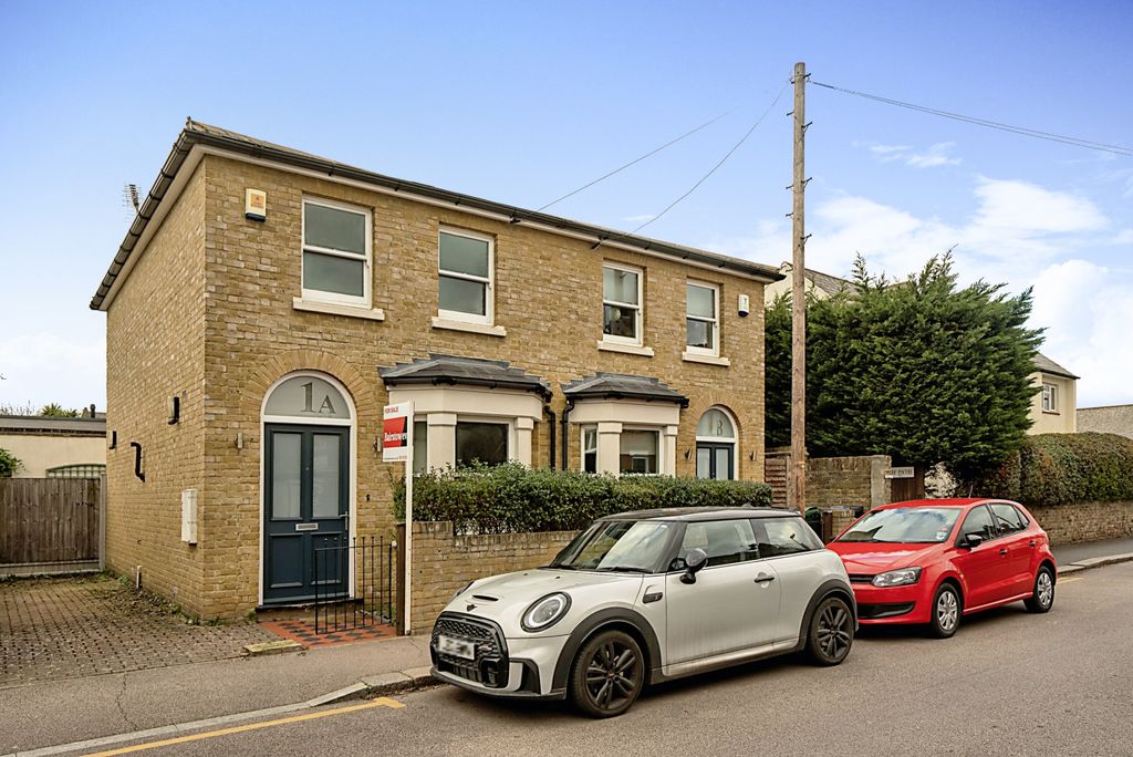 Property photo 1 of 11 1