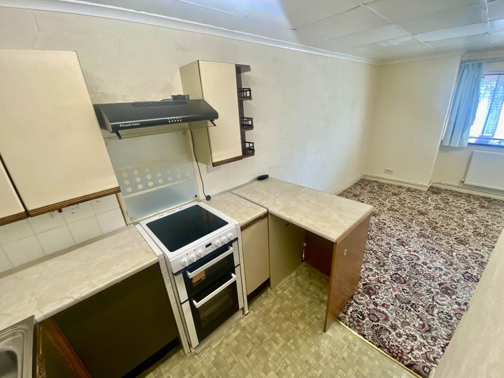 Property photo 1 of 18 Img_4860