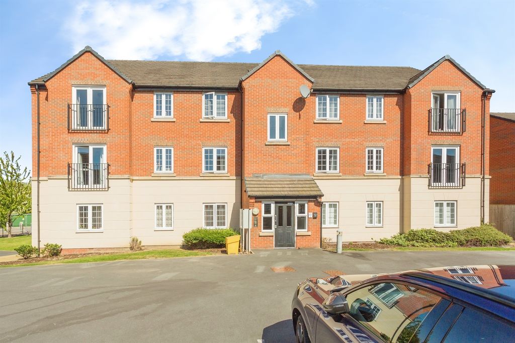 Property photo 1 of 11