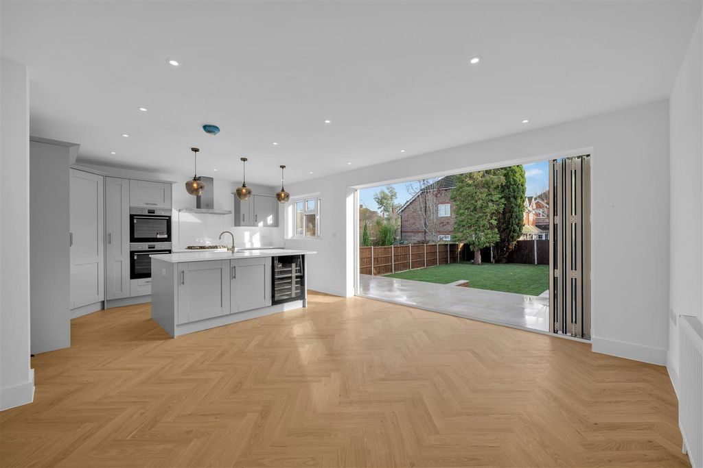 Property photo 1 of 13 Dsc_9276.Jpg