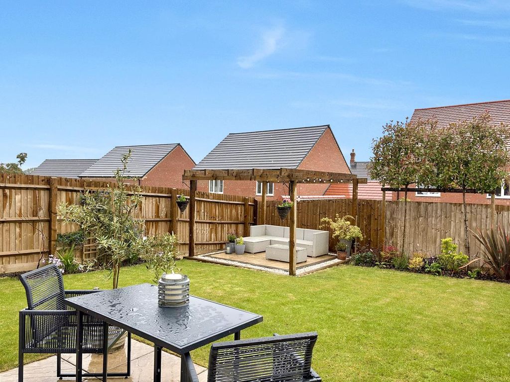Property photo 2 of 21 Rear Garden