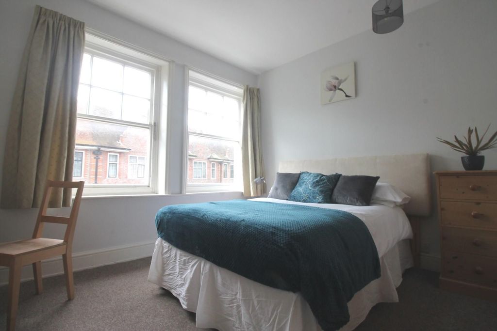 Property photo 3 of 5 6-Hr-3.Jpg