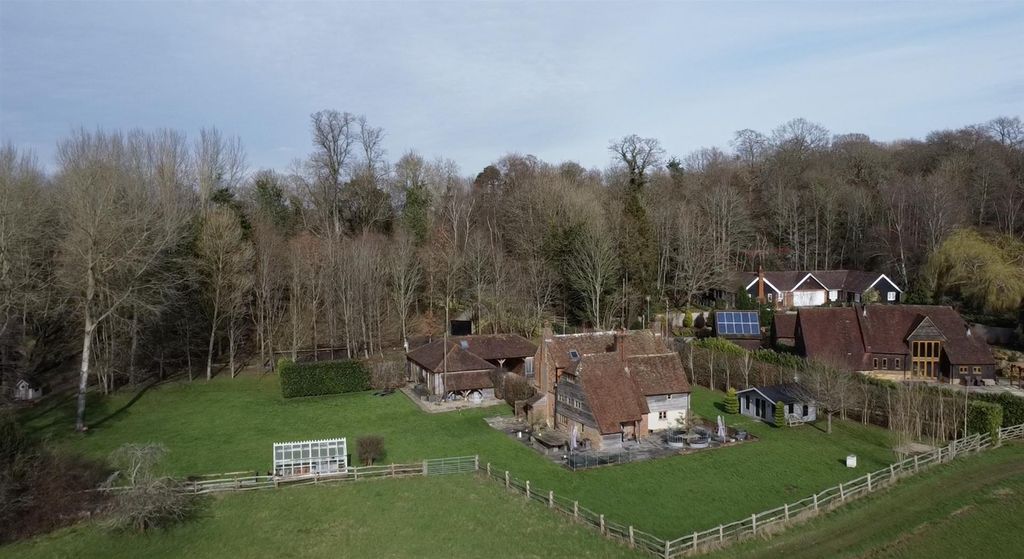 Property photo 2 of 45